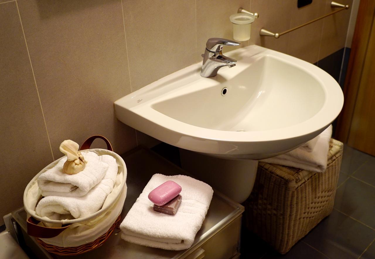 Duomo Apartment มิลาน ภายนอก รูปภาพ