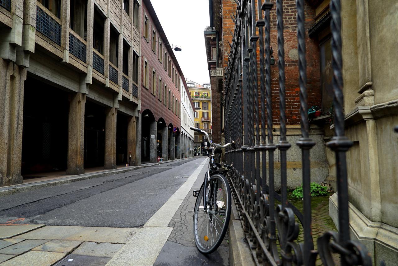Duomo Apartment มิลาน ภายนอก รูปภาพ