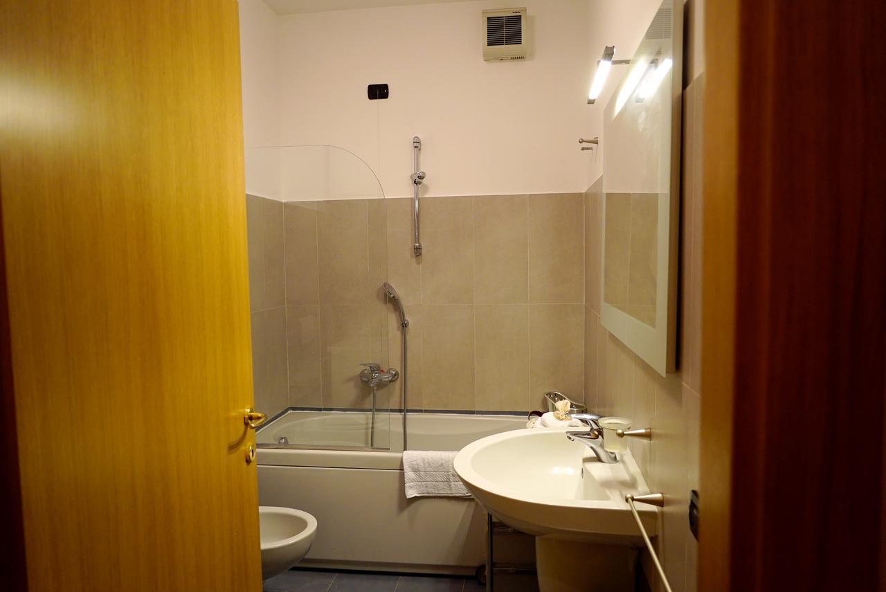 Duomo Apartment มิลาน ภายนอก รูปภาพ